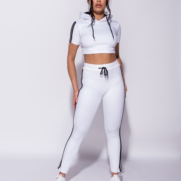 Parisian Pants - SALE! LAST 1! NWT Hooded Crop Top and Pants Set